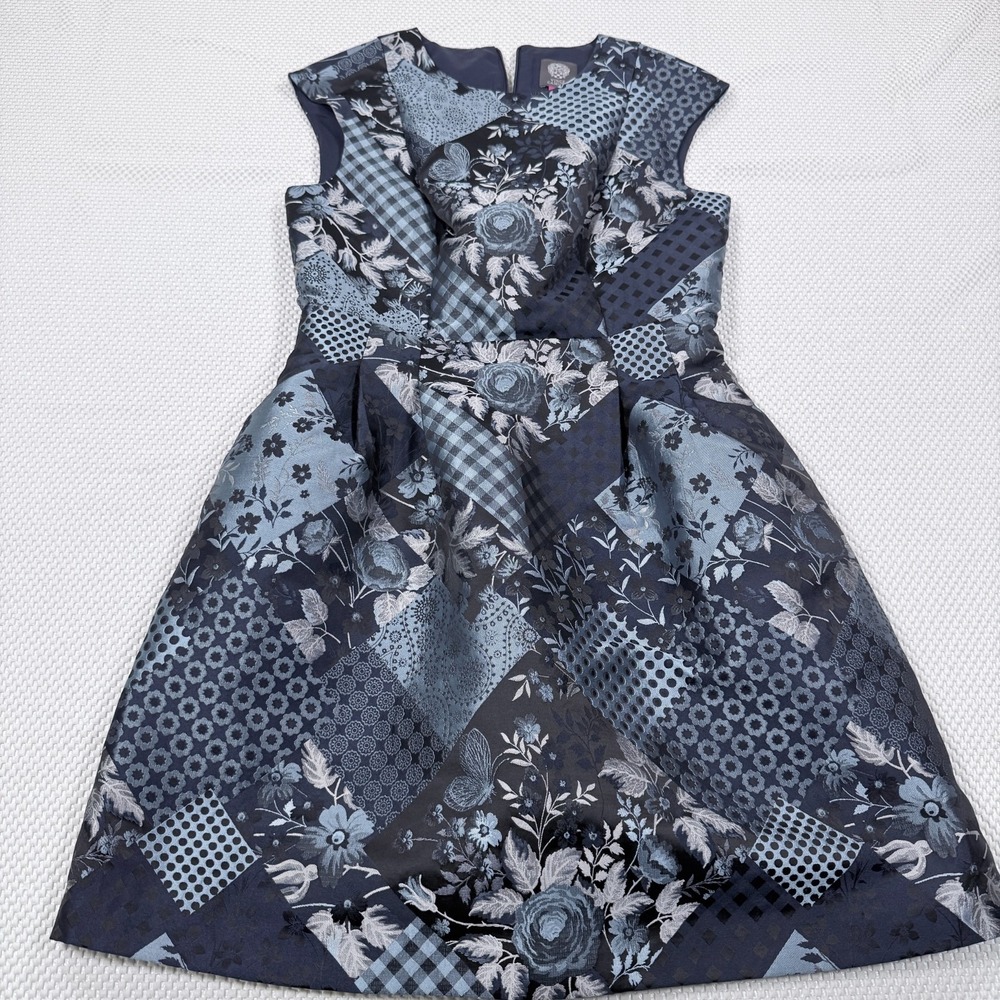Vince Camuto Size 6 Patchwork Floral Jacquard Fit & Flare Dress Blue Black